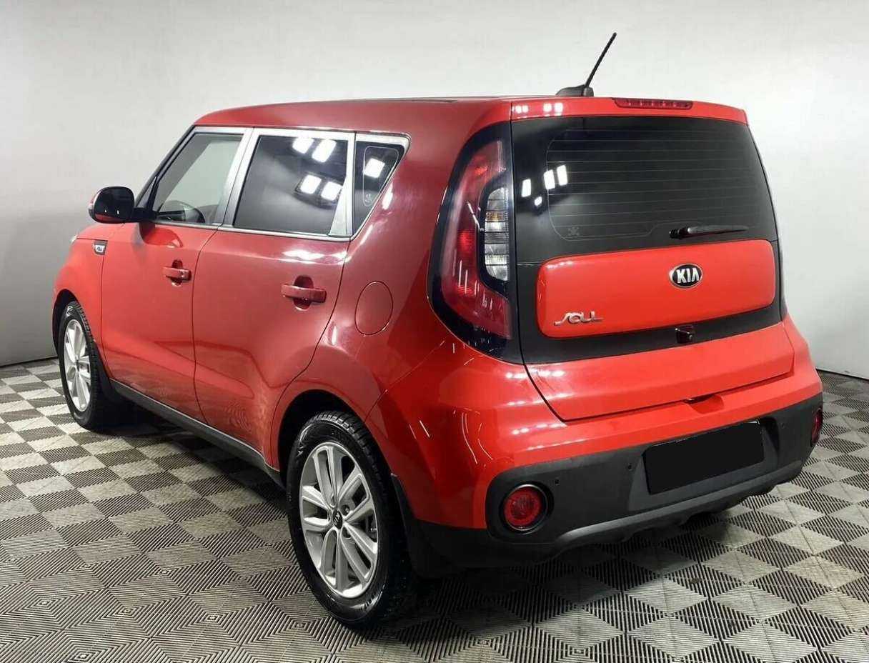 Купить Kia Soul с пробегом. Фото: #4