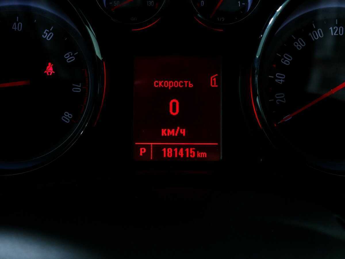 Купить Opel Astra с пробегом. Фото: #6