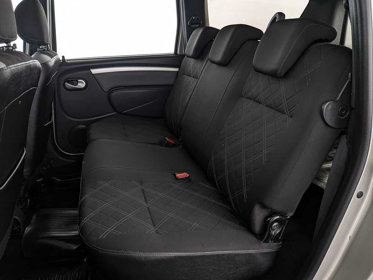 Купить Lada (ВАЗ) Largus с пробегом. Фото: #13