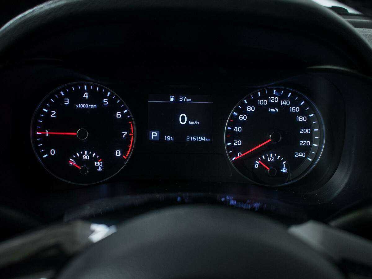 Купить Kia Cerato с пробегом. Фото: #8