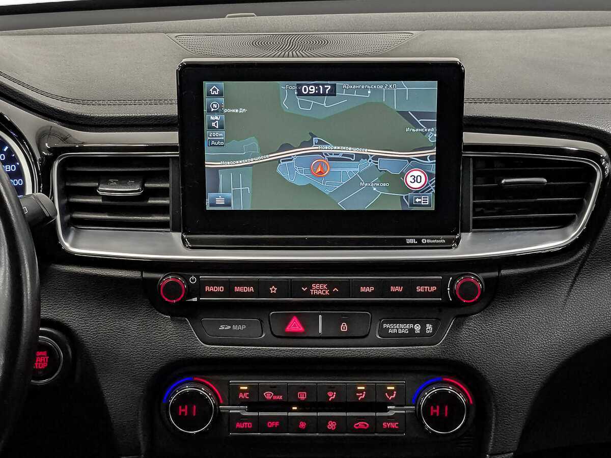 Купить Kia Ceed с пробегом. Фото: #12