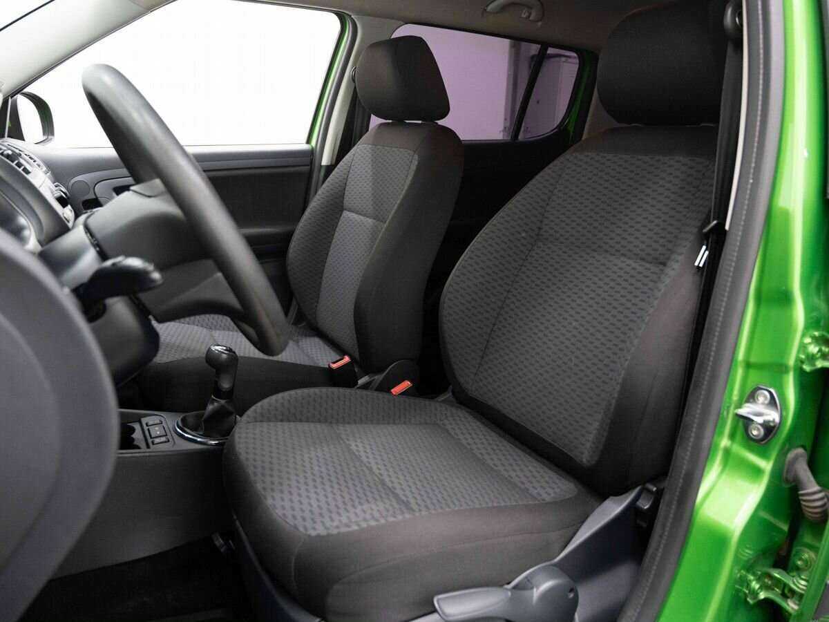 Купить Skoda Fabia с пробегом. Фото: #7