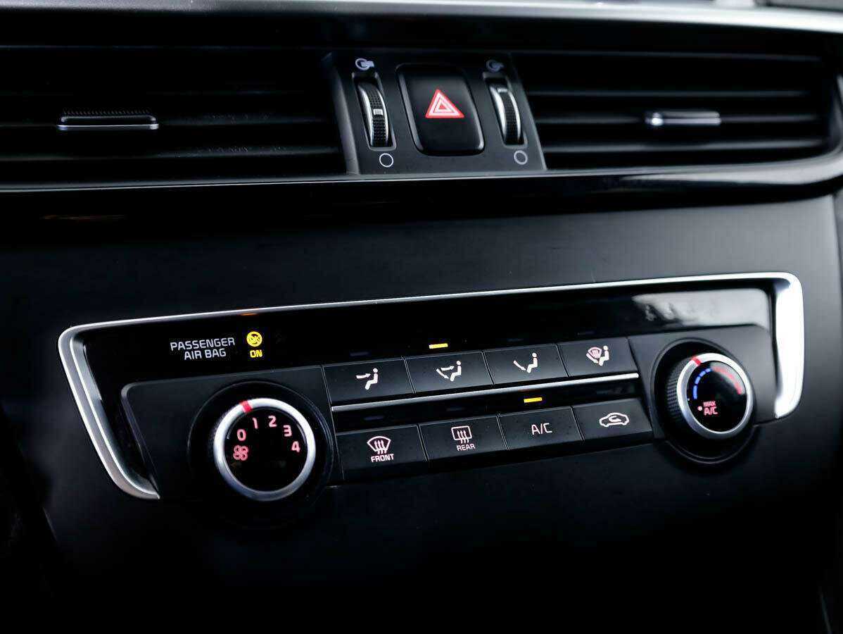 Купить Kia Optima с пробегом. Фото: #15