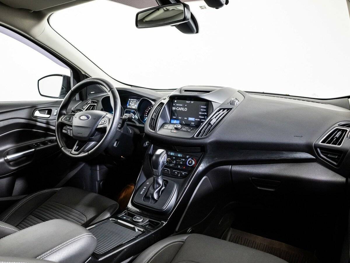 Купить Ford Kuga с пробегом. Фото: #8