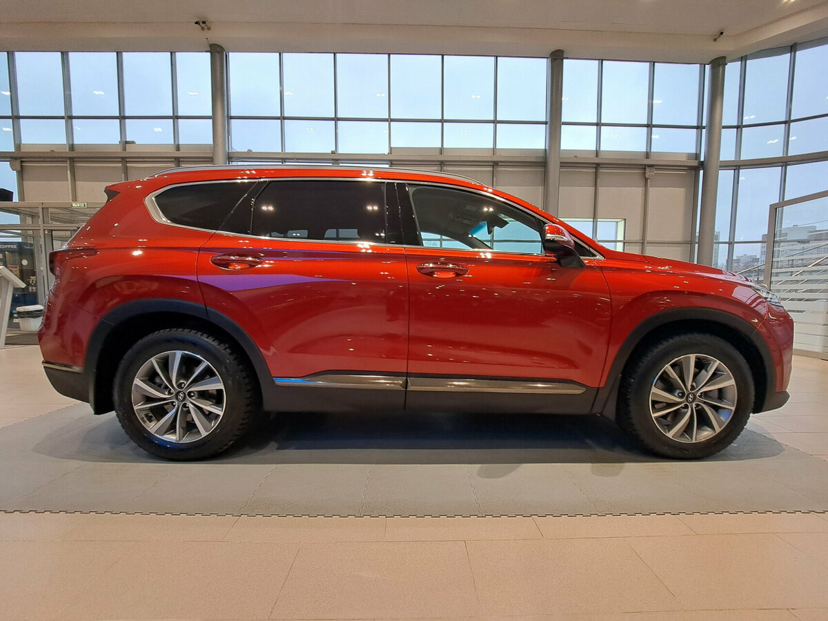 Купить Hyundai Santa Fe с пробегом. Фото: #3