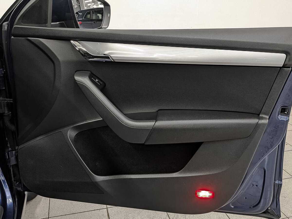 Купить Skoda Octavia с пробегом. Фото: #23