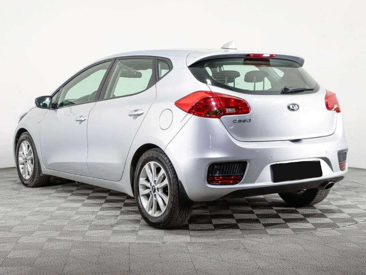 Купить Kia Ceed с пробегом. Фото: #6