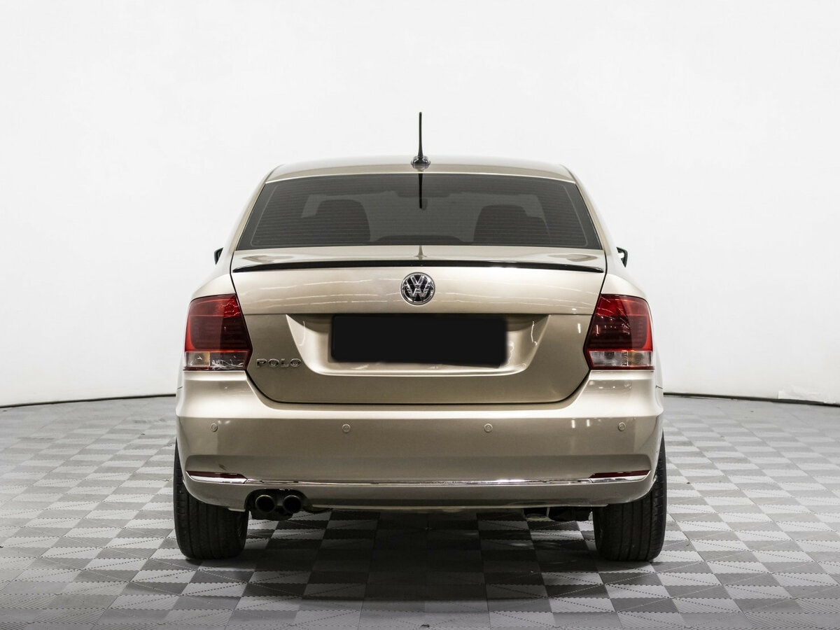 Купить Volkswagen Polo с пробегом. Фото: #4
