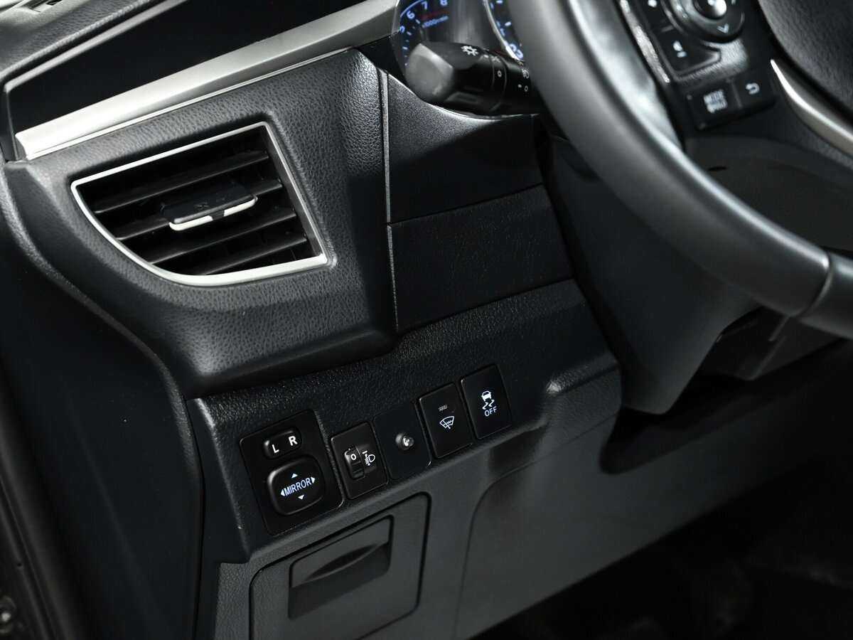 Купить Toyota Corolla с пробегом. Фото: #7