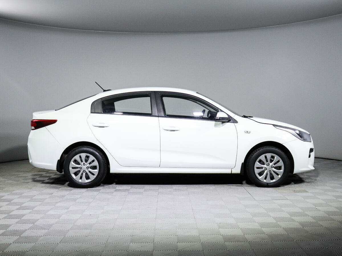 Купить Kia Rio с пробегом. Фото: #3