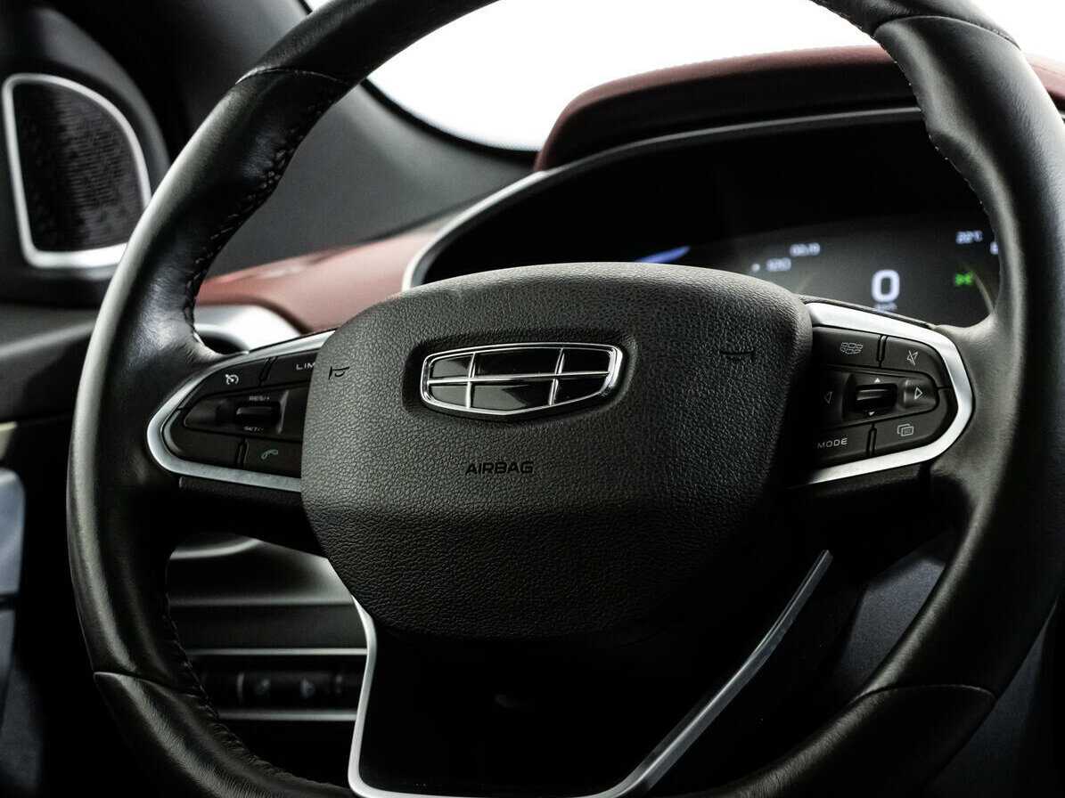 Купить Geely Coolray с пробегом. Фото: #9