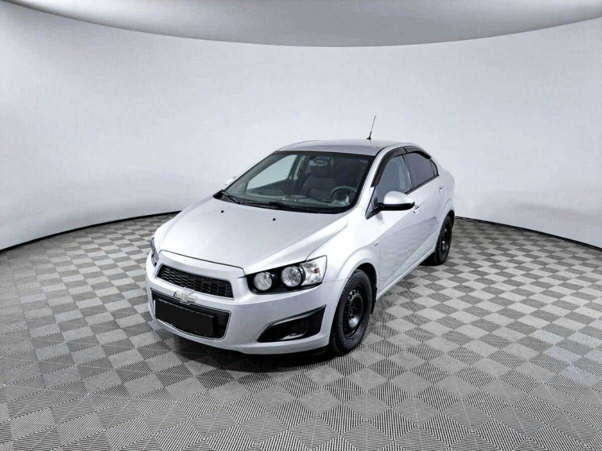 Купить Chevrolet Aveo с пробегом. Посмотреть фото