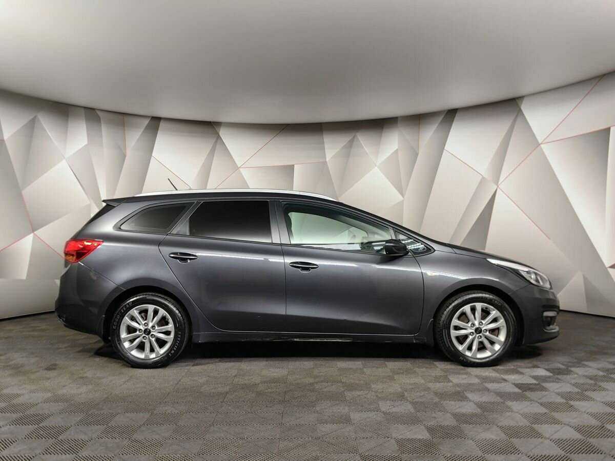 Купить Kia Ceed с пробегом. Фото: #5