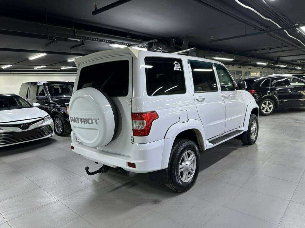 Купить УАЗ Patriot с пробегом. Фото: #3
