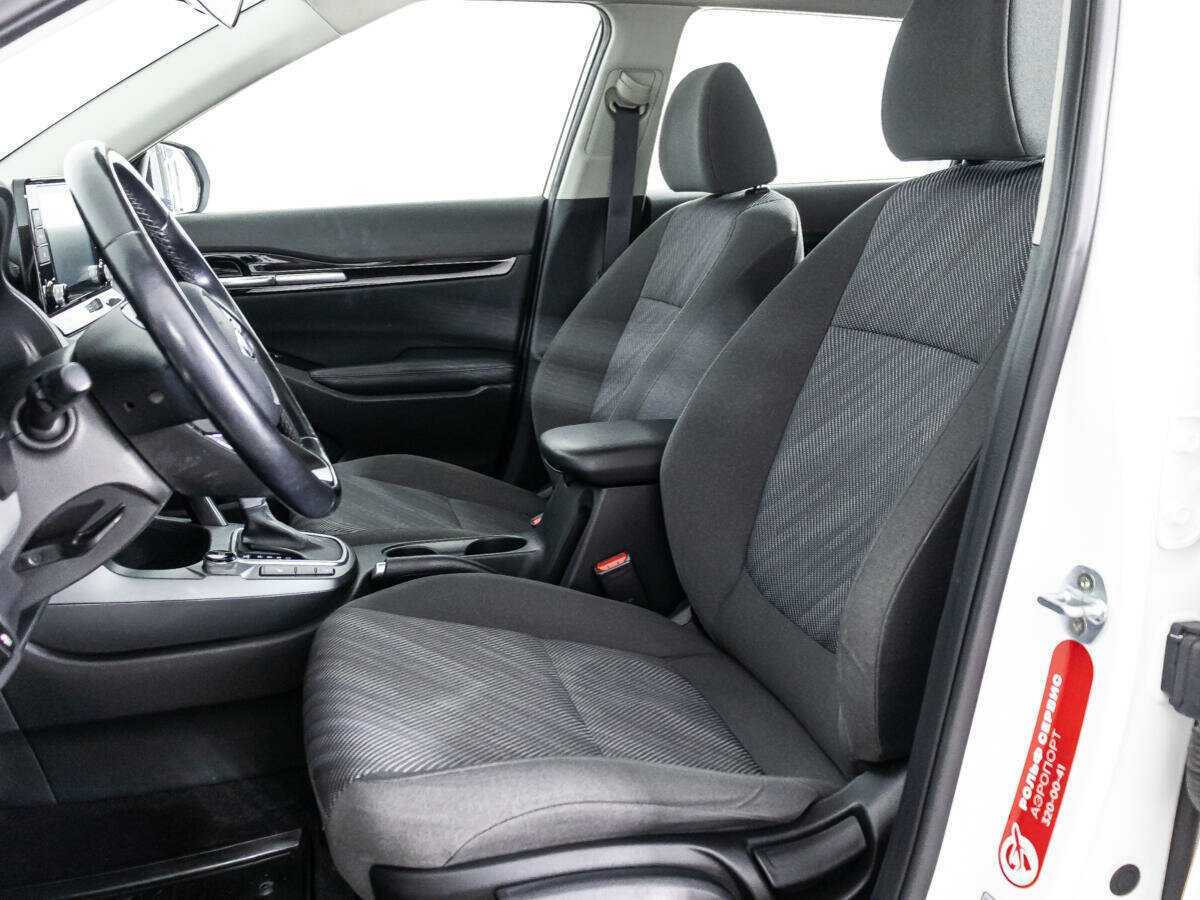 Купить Kia Seltos с пробегом. Фото: #22