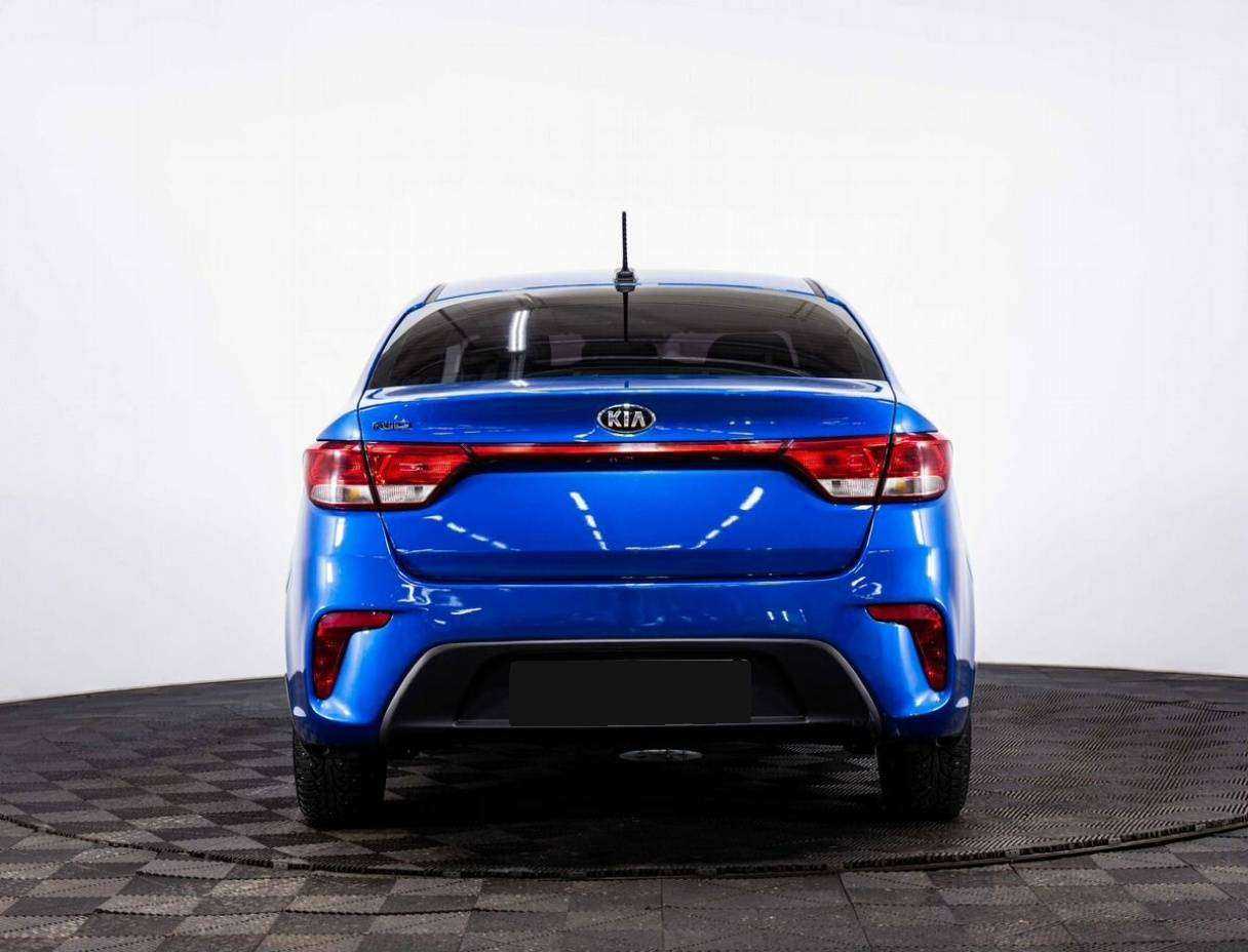 Купить Kia Rio с пробегом. Фото: #4