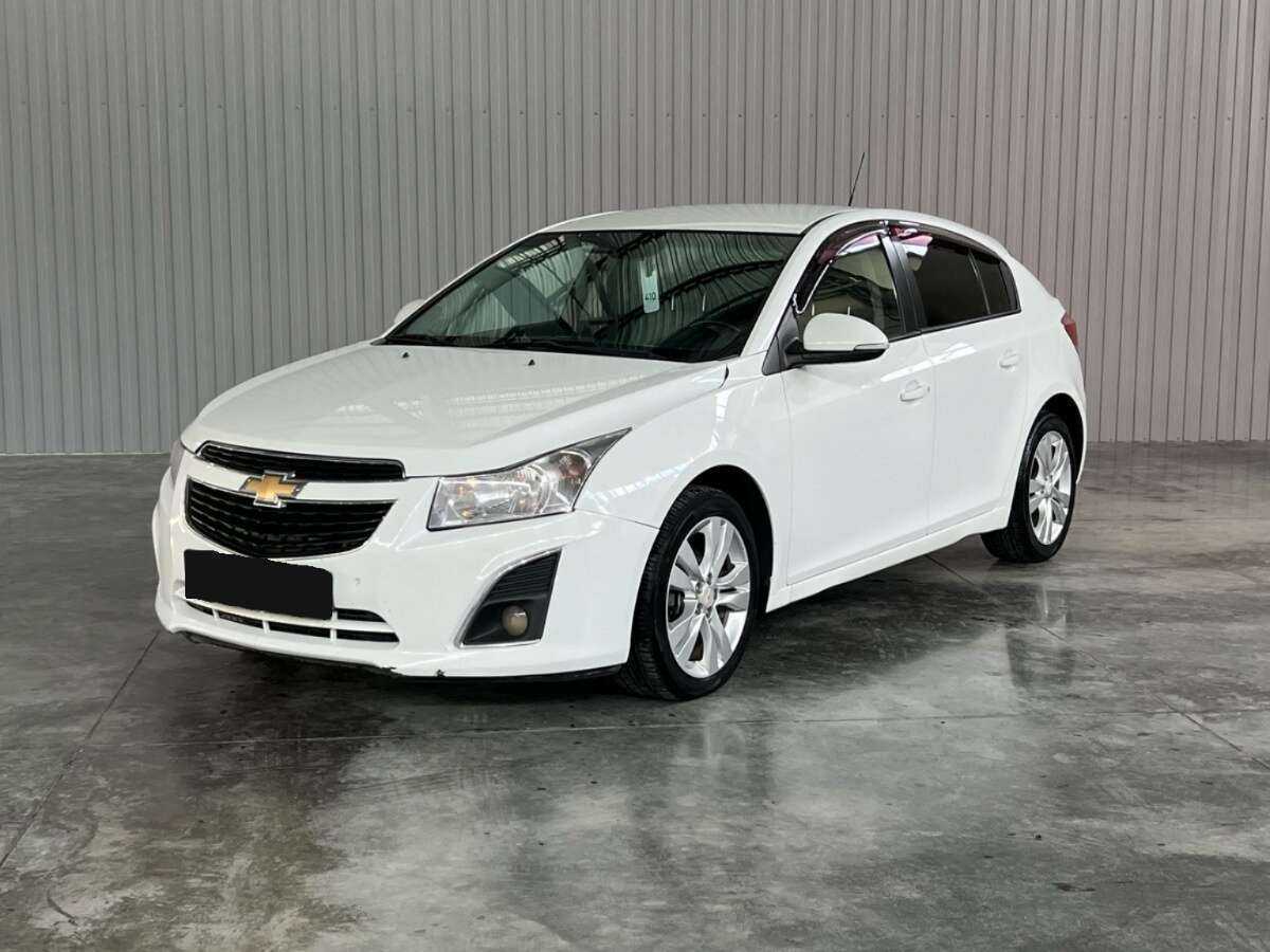 Купить Chevrolet Cruze с пробегом. Посмотреть фото