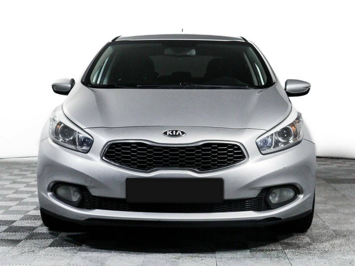 Купить Kia Ceed с пробегом. Фото: #1