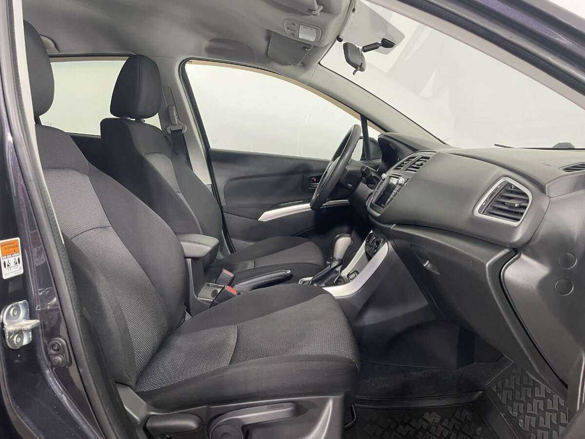 Купить Suzuki SX4 с пробегом. Фото: #13