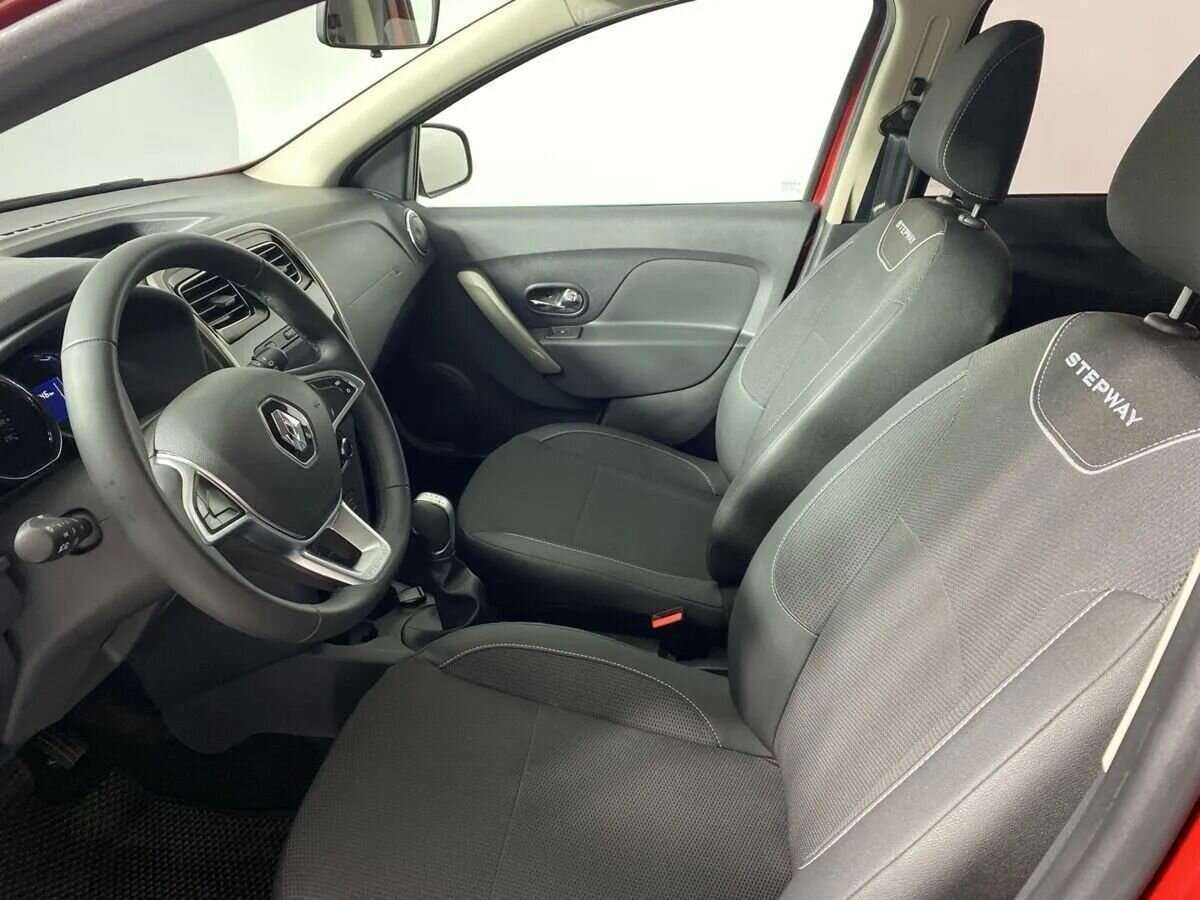 Купить Renault Sandero с пробегом. Фото: #10