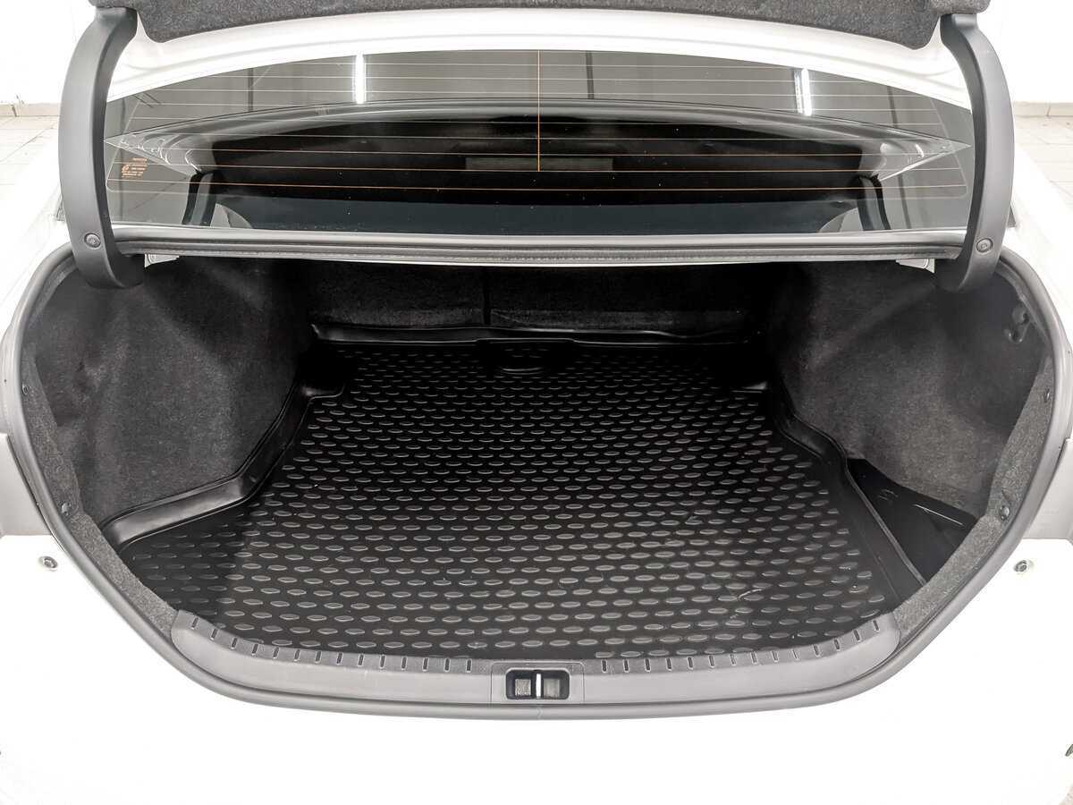 Купить Toyota Corolla с пробегом. Фото: #9