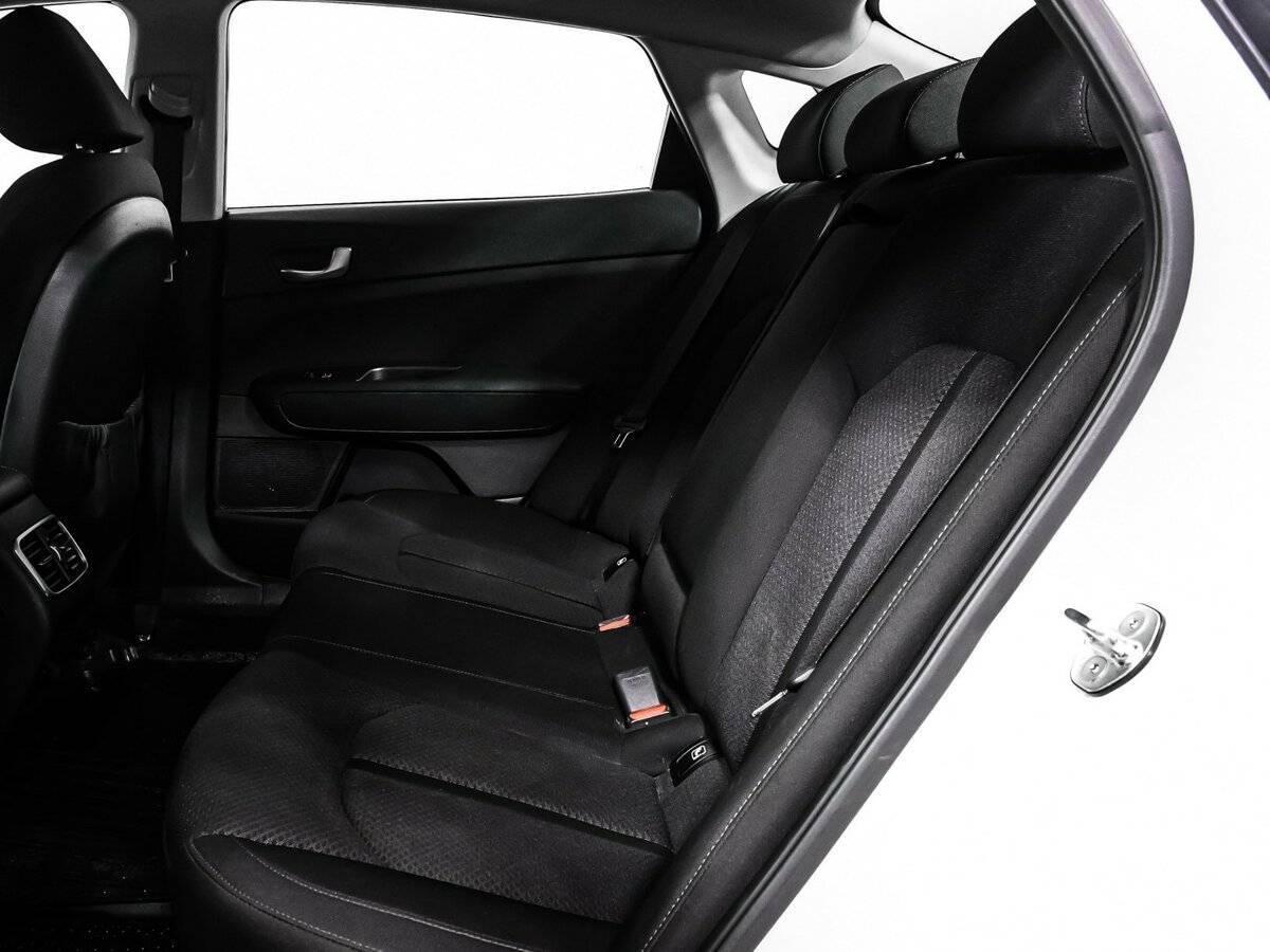 Купить Kia Optima с пробегом. Фото: #12