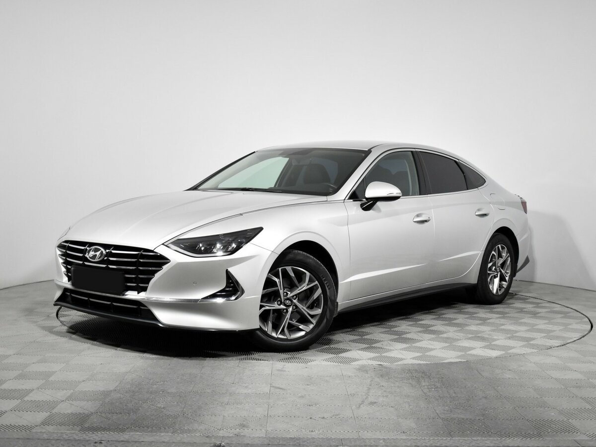 Купить Hyundai Sonata с пробегом. Посмотреть фото
