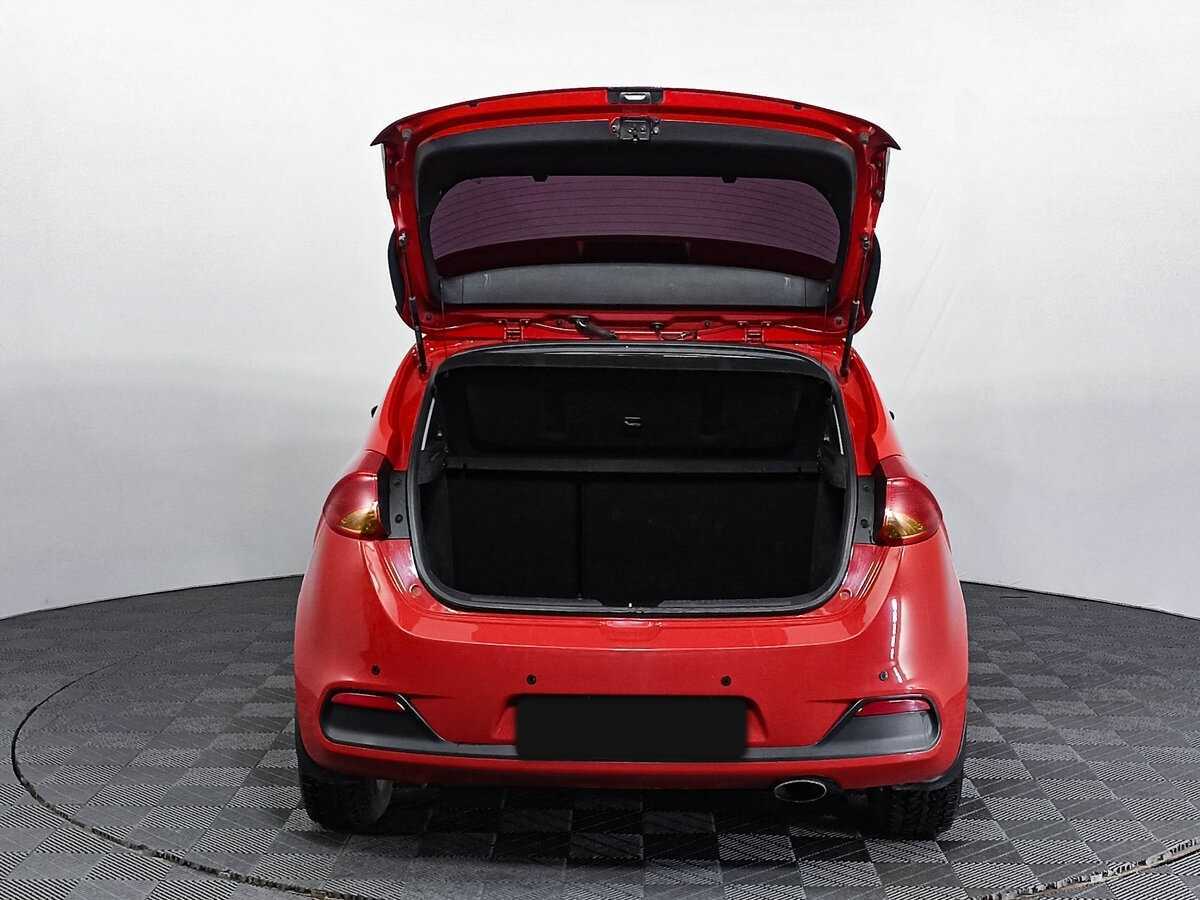 Купить Kia Ceed с пробегом. Фото: #9