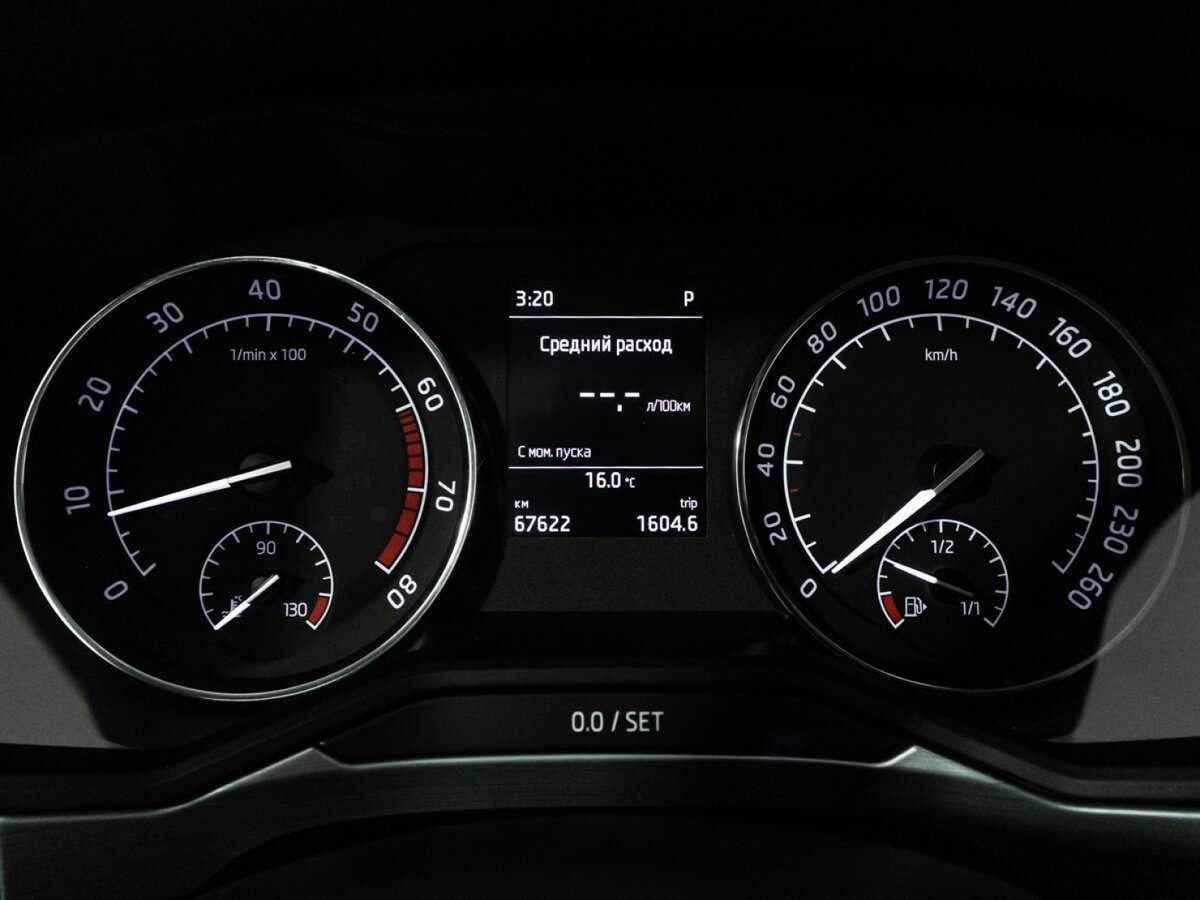 Купить Skoda Superb с пробегом. Фото: #10