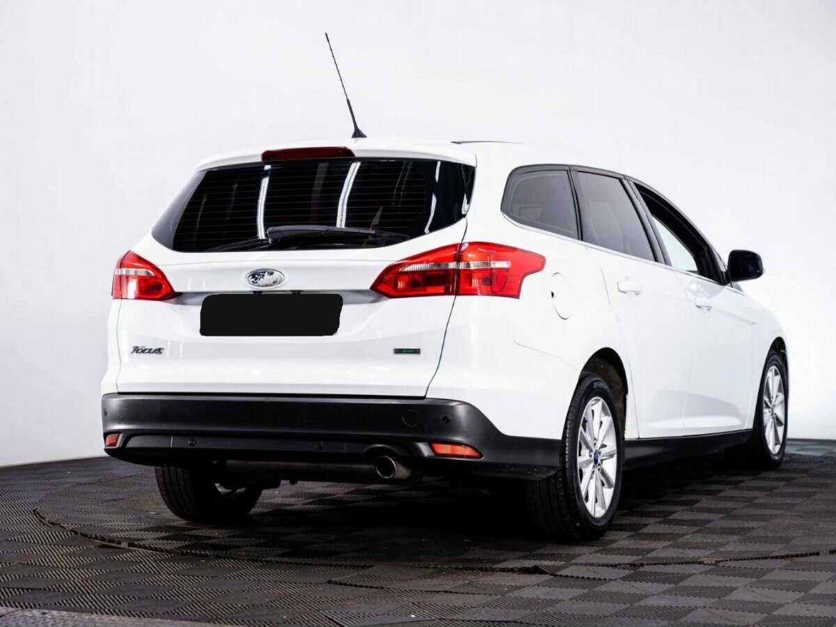 Купить Ford Focus с пробегом. Фото: #5