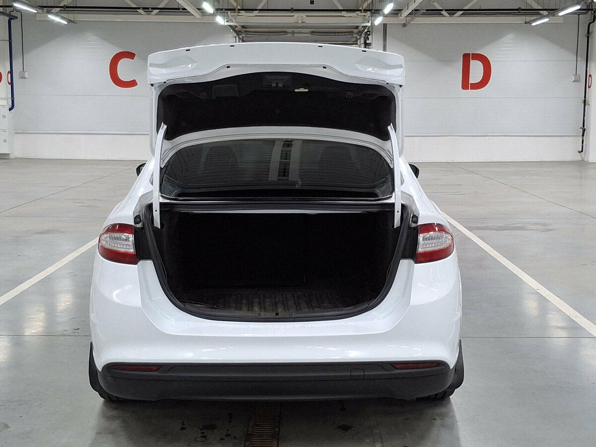 Купить Ford Mondeo с пробегом. Фото: #9