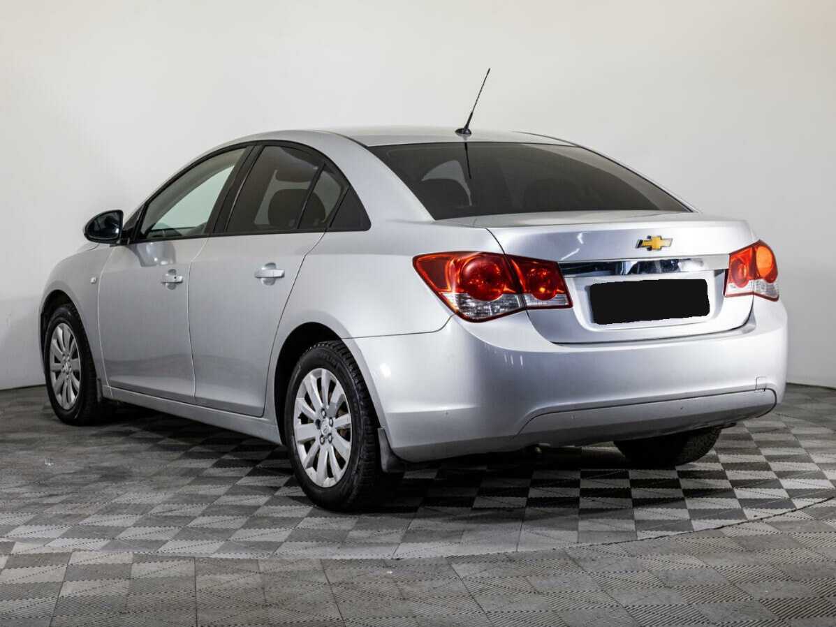 Купить Chevrolet Cruze с пробегом. Фото: #6