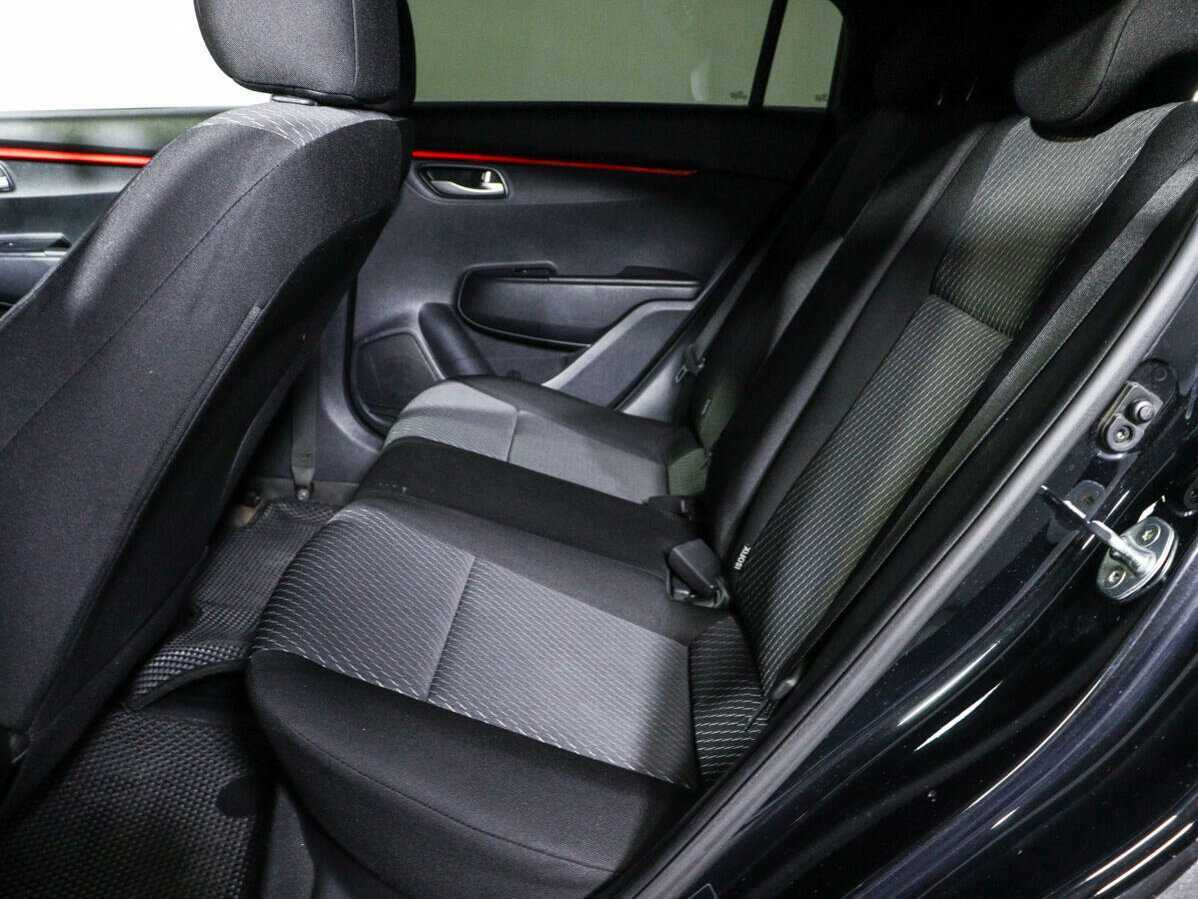 Купить Kia Rio с пробегом. Фото: #7
