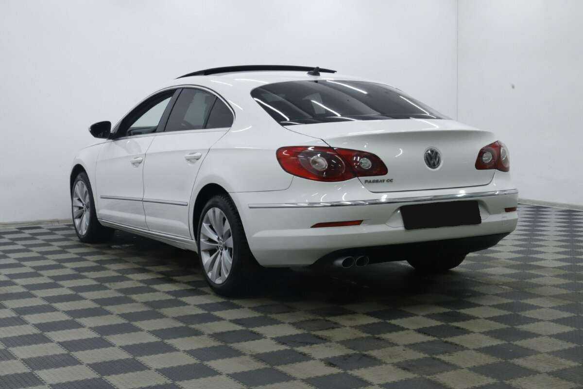 Купить Volkswagen Passat CC с пробегом. Фото: #1