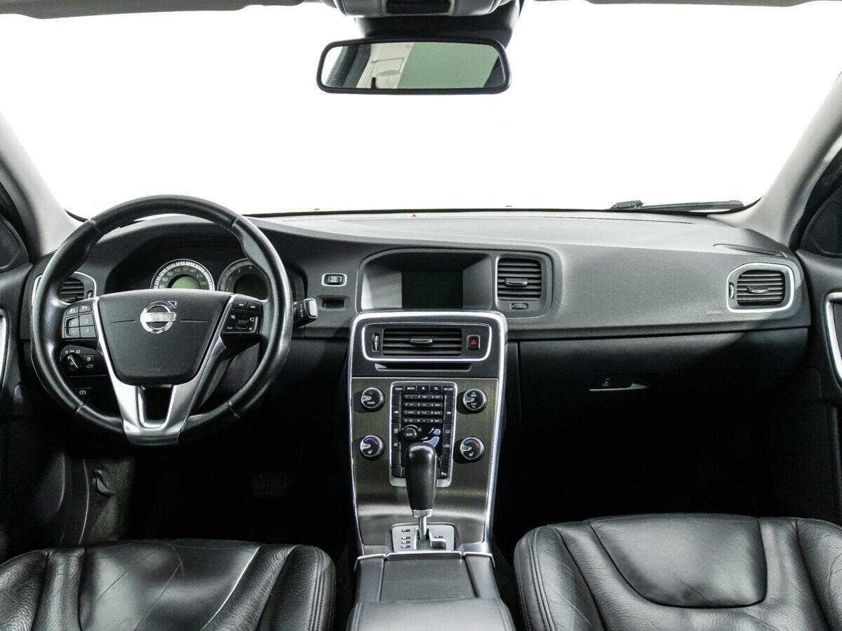 Купить Volvo S60 с пробегом. Фото: #12