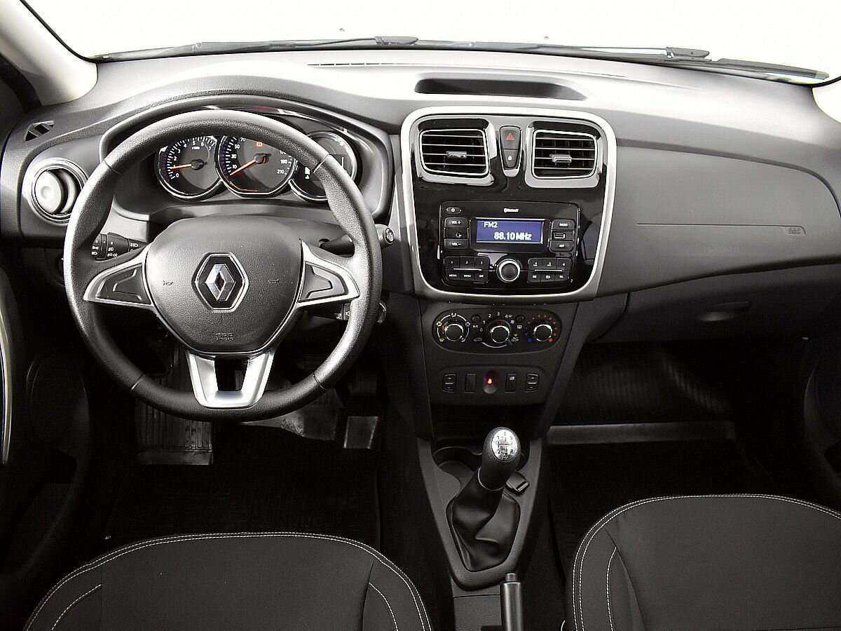 Купить Renault Sandero с пробегом. Фото: #8