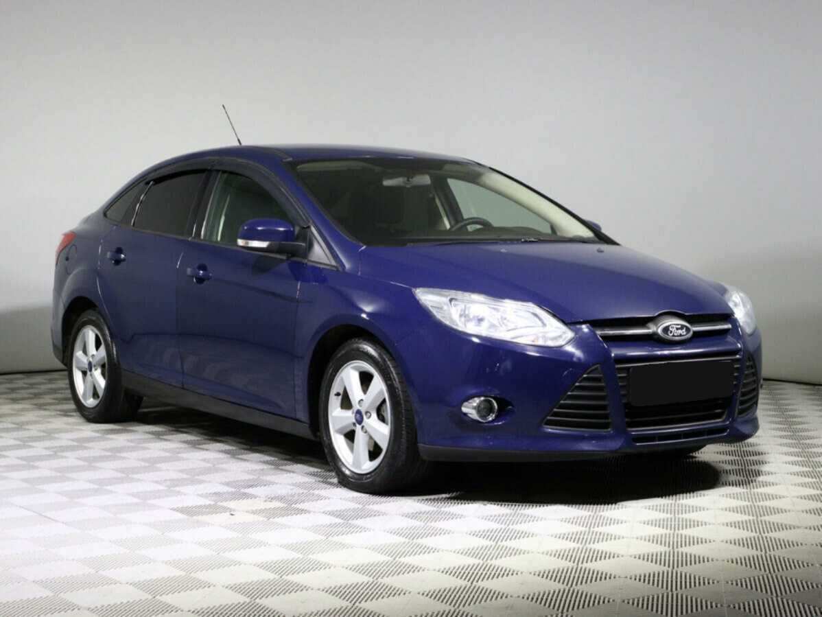 Купить Ford Focus с пробегом. Фото: #2