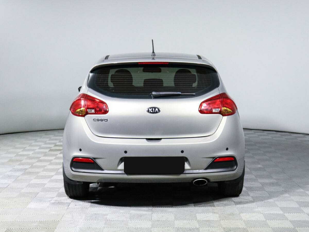 Купить Kia Ceed с пробегом. Фото: #4