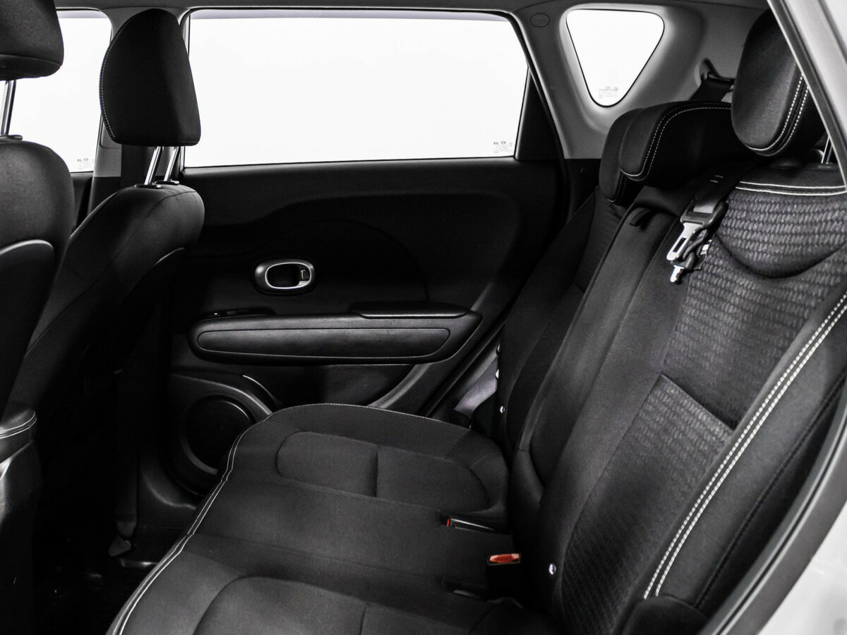 Купить Kia Soul с пробегом. Фото: #12
