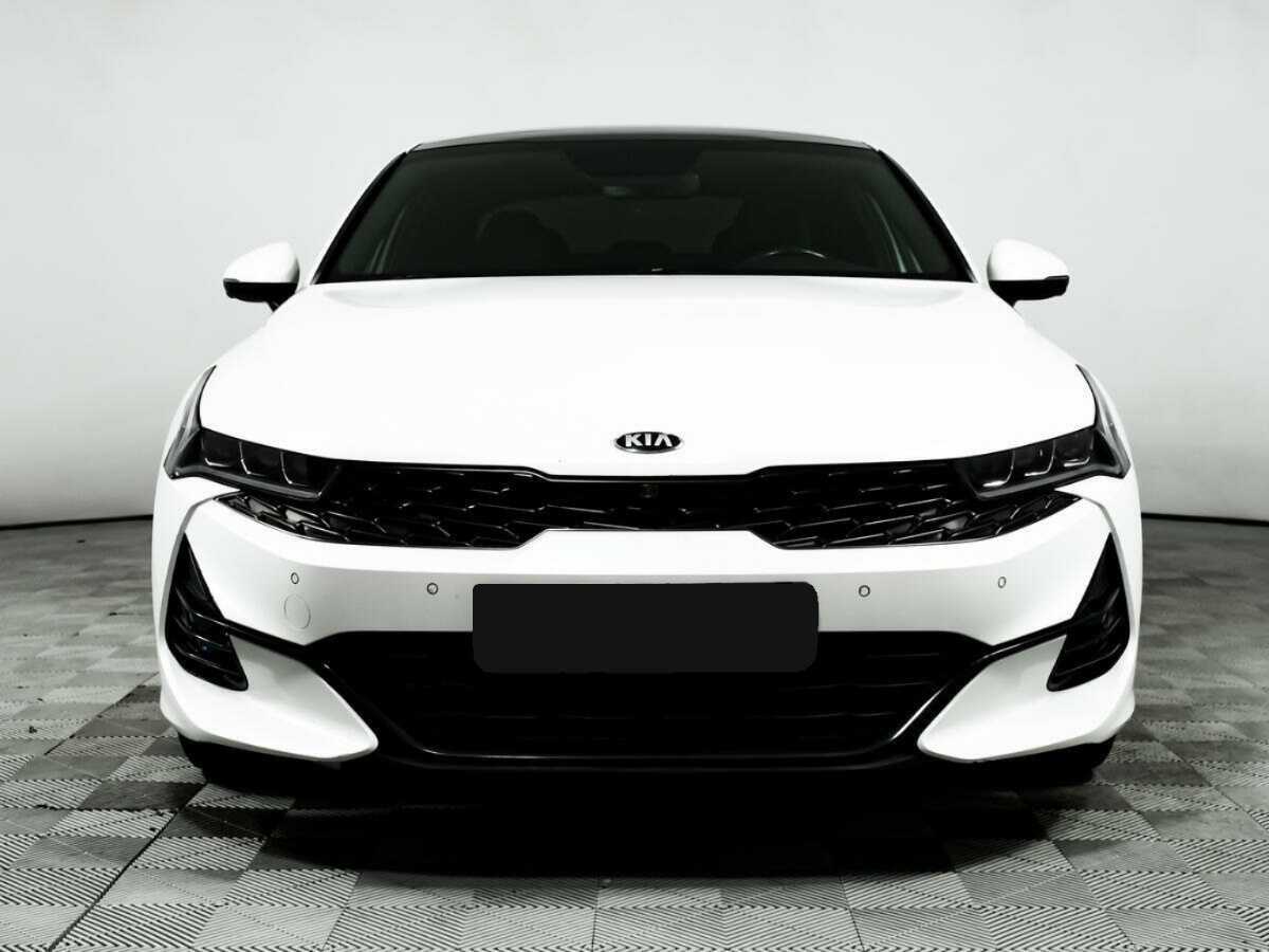 Купить Kia K5 с пробегом. Фото: #1