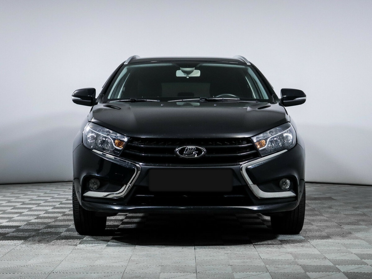 Купить Lada (ВАЗ) Vesta с пробегом. Фото: #1