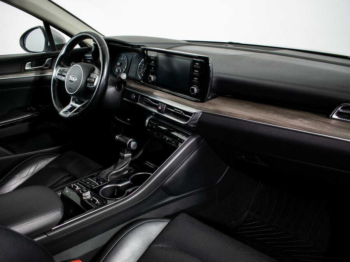 Купить Kia K5 с пробегом. Фото: #8
