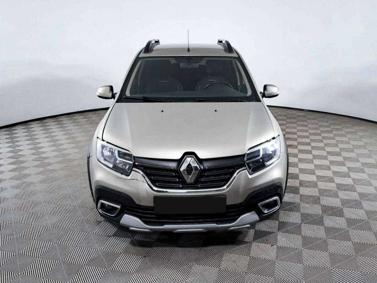 Купить Renault Sandero с пробегом. Фото: #1