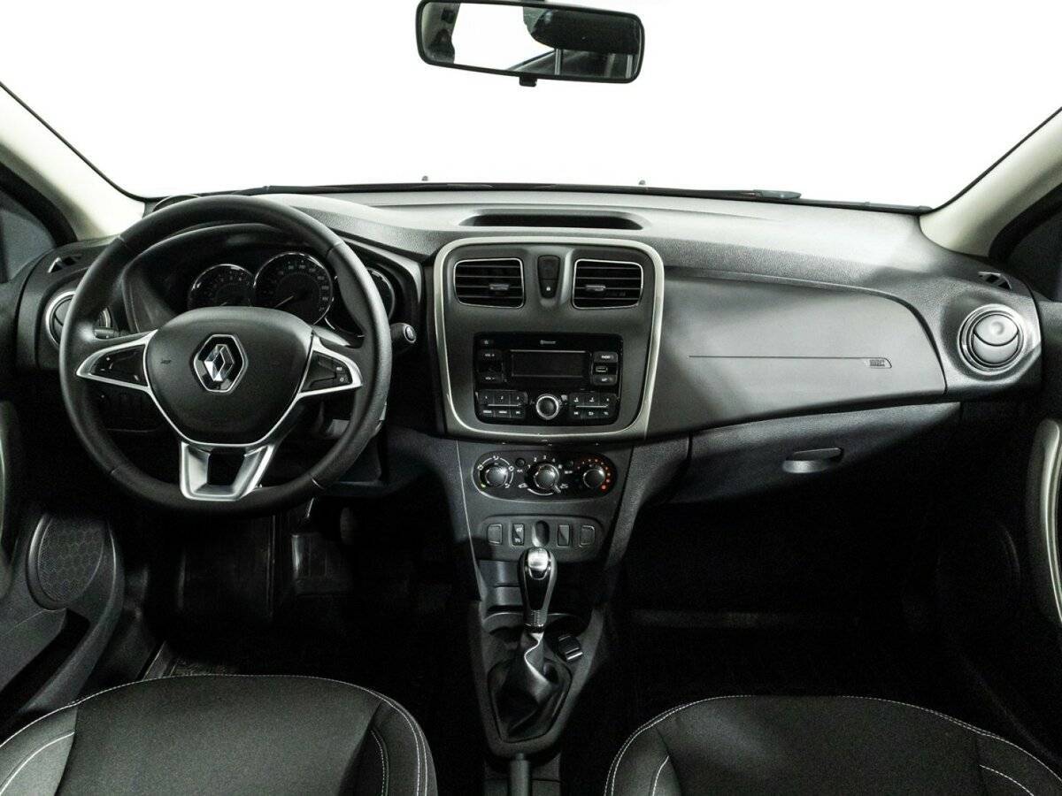 Купить Renault Sandero с пробегом. Фото: #12