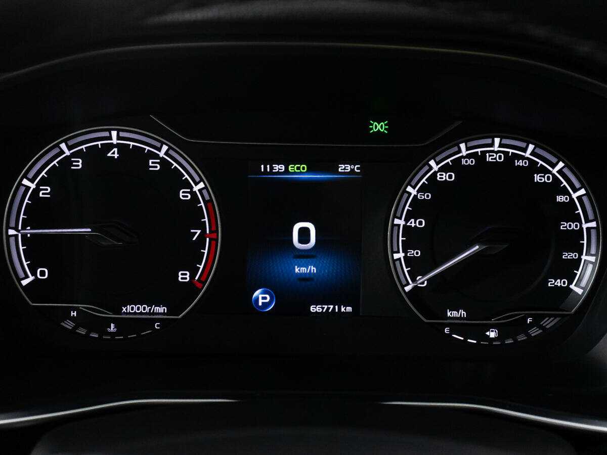 Купить Geely Coolray с пробегом. Фото: #11