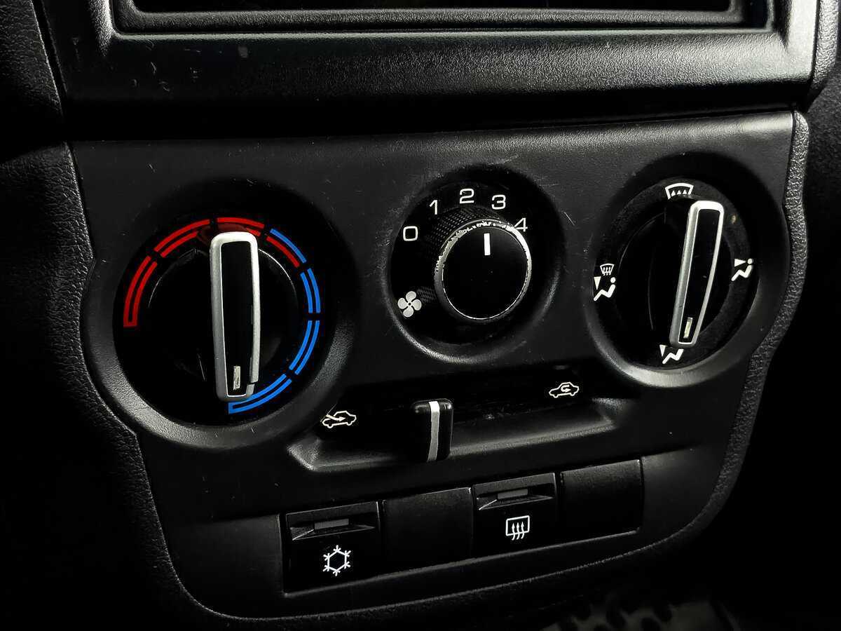 Купить Lada (ВАЗ) Granta с пробегом. Фото: #20