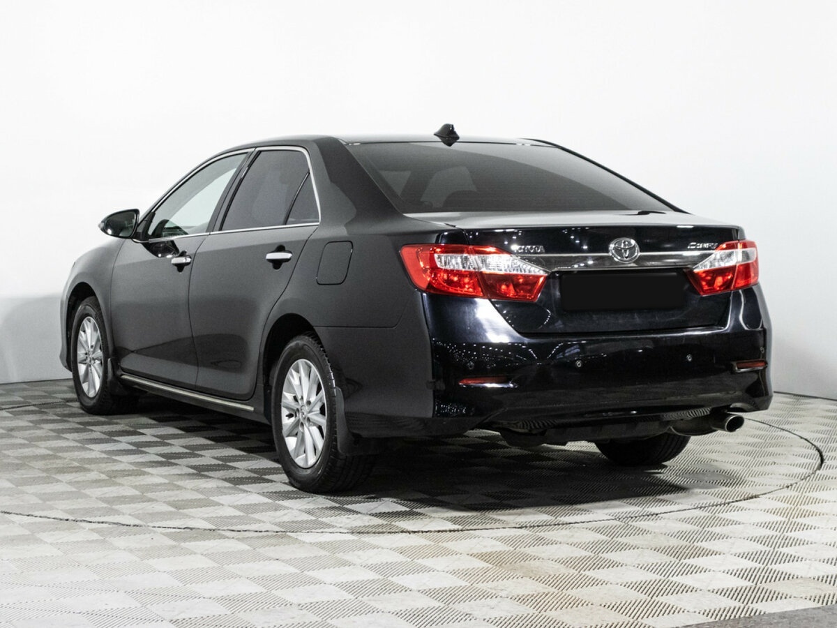 Купить Toyota Camry с пробегом. Фото: #6