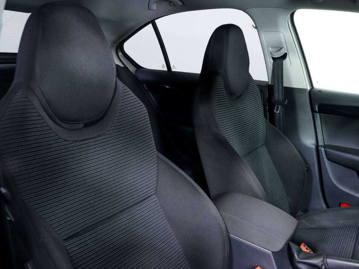 Купить Skoda Octavia с пробегом. Фото: #9