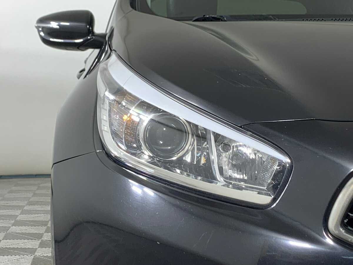 Купить Kia Ceed с пробегом. Фото: #8
