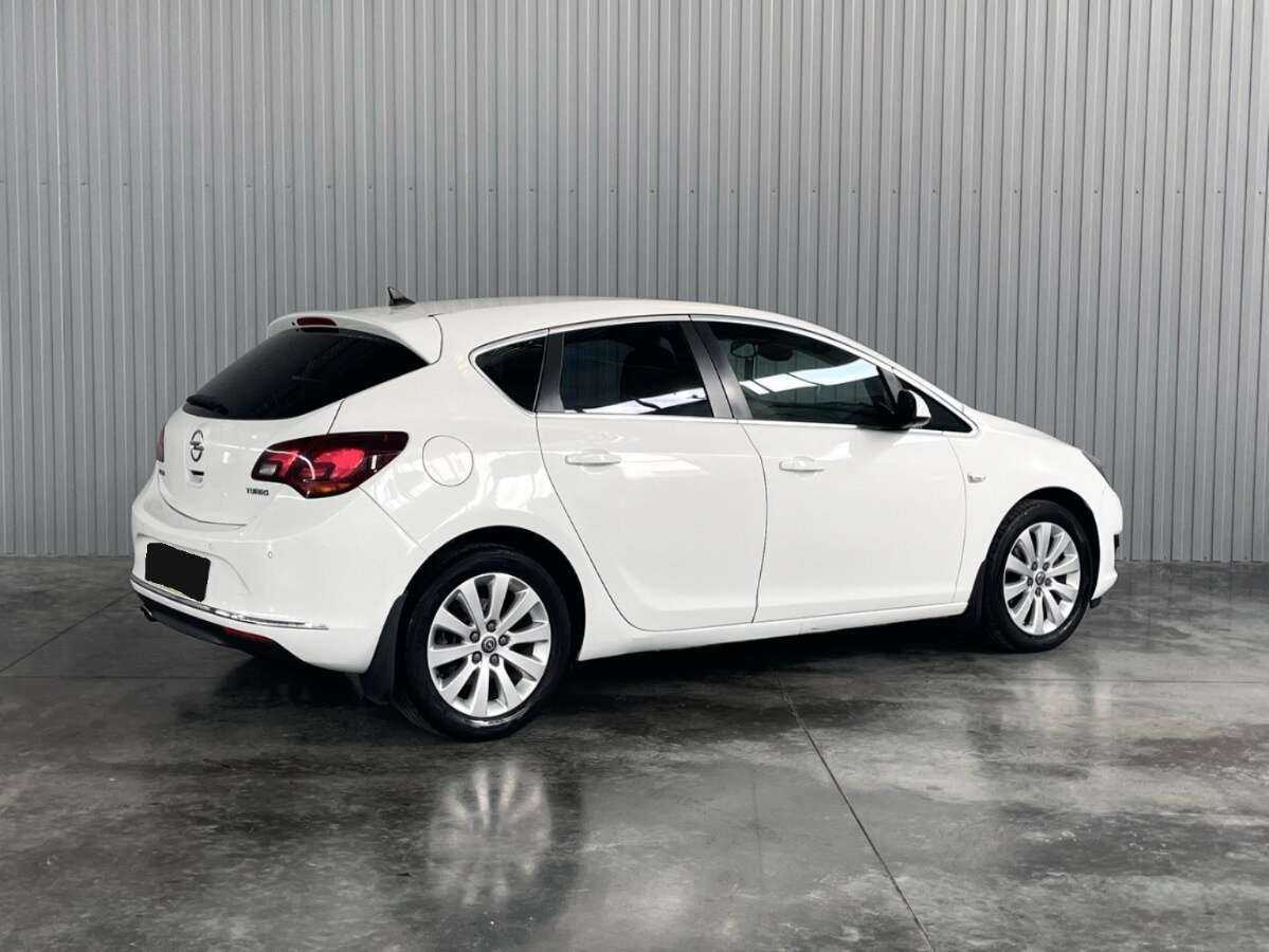 Купить Opel Astra с пробегом. Фото: #4